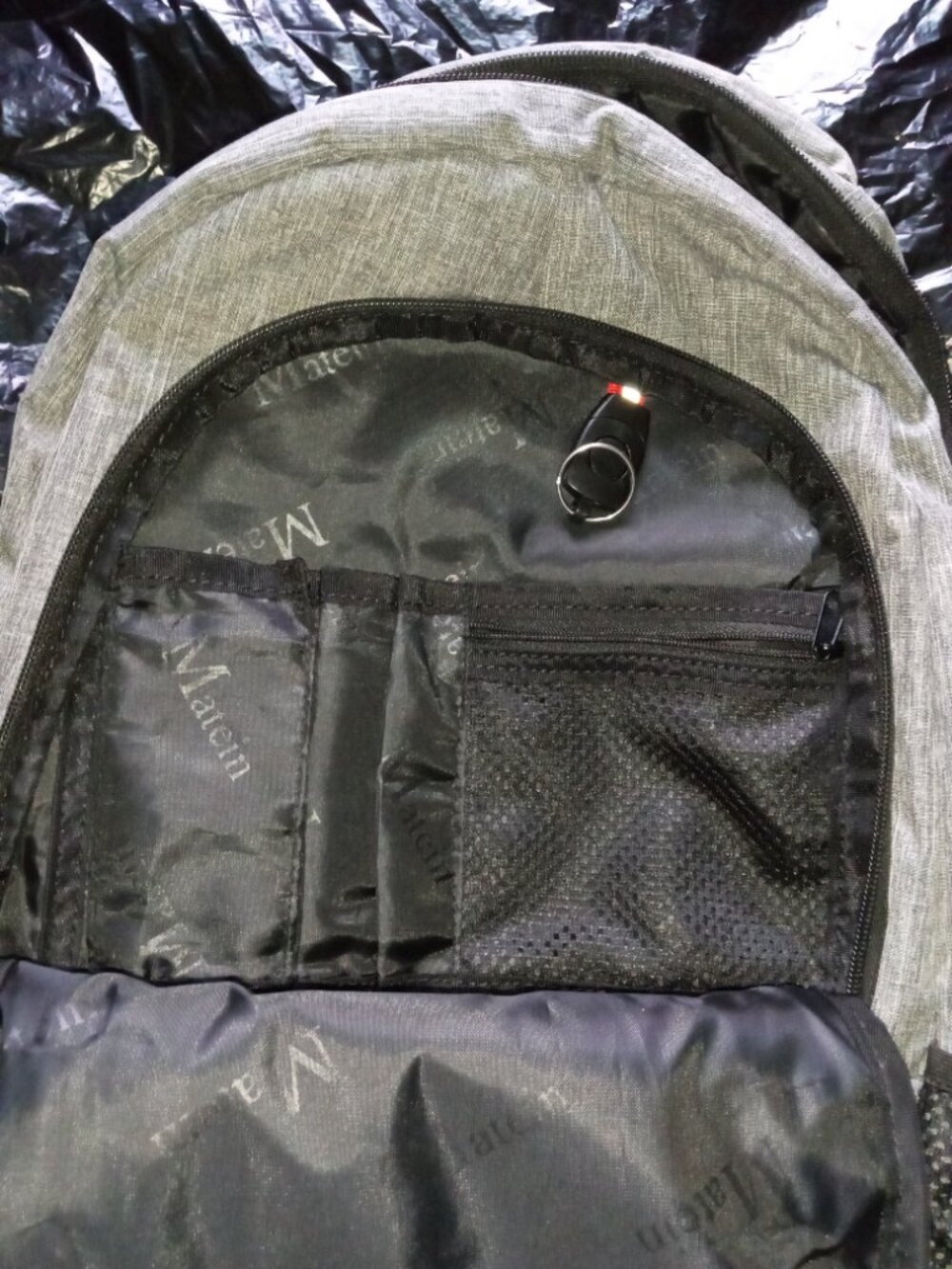 MATEIN Travel Laptop Backpack - Picture 2 of 5